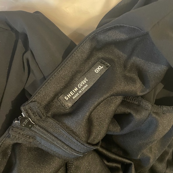 Plus Contrast Sequin Floral Appliqué Wrap Chiffon Dress Black from SHEIN - Picture 10 of 11